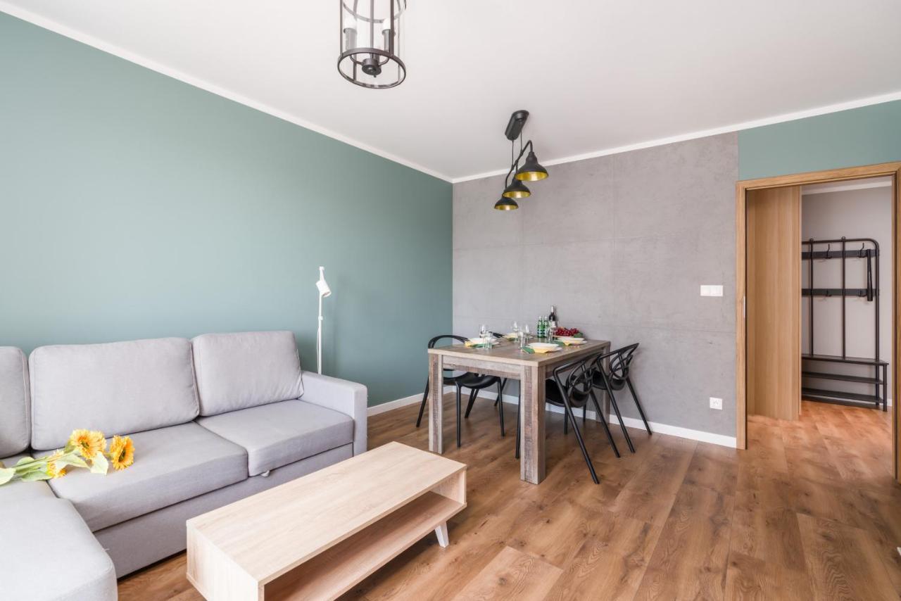 Poznan Serbska 2 Miejsca Parkingowe By Noclegi Renters Exterior photo